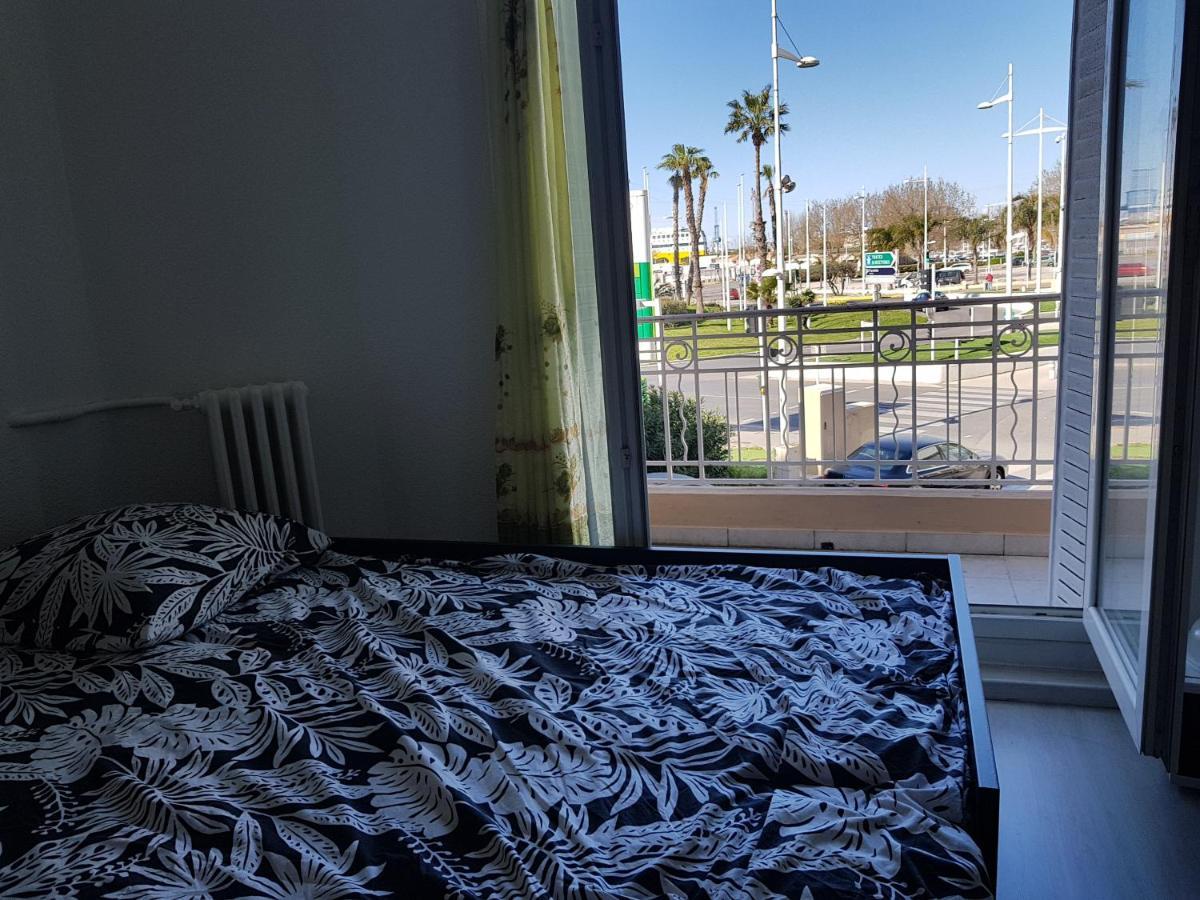 Studio With Sea View For 2 People Toulon Extérieur photo