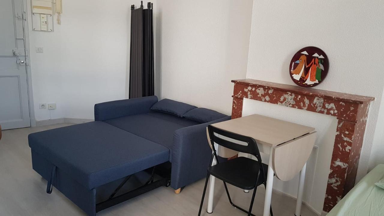 Studio With Sea View For 2 People Toulon Extérieur photo