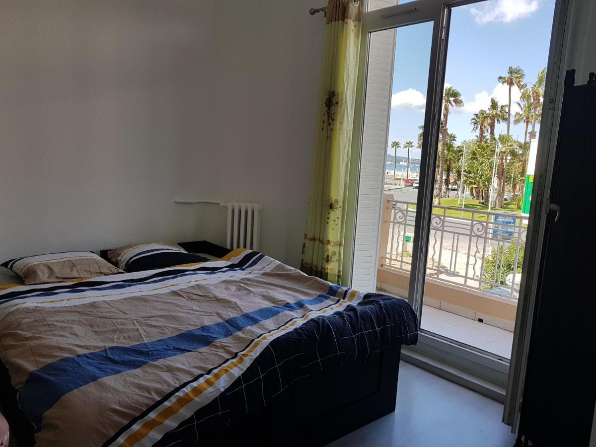 Studio With Sea View For 2 People Toulon Extérieur photo